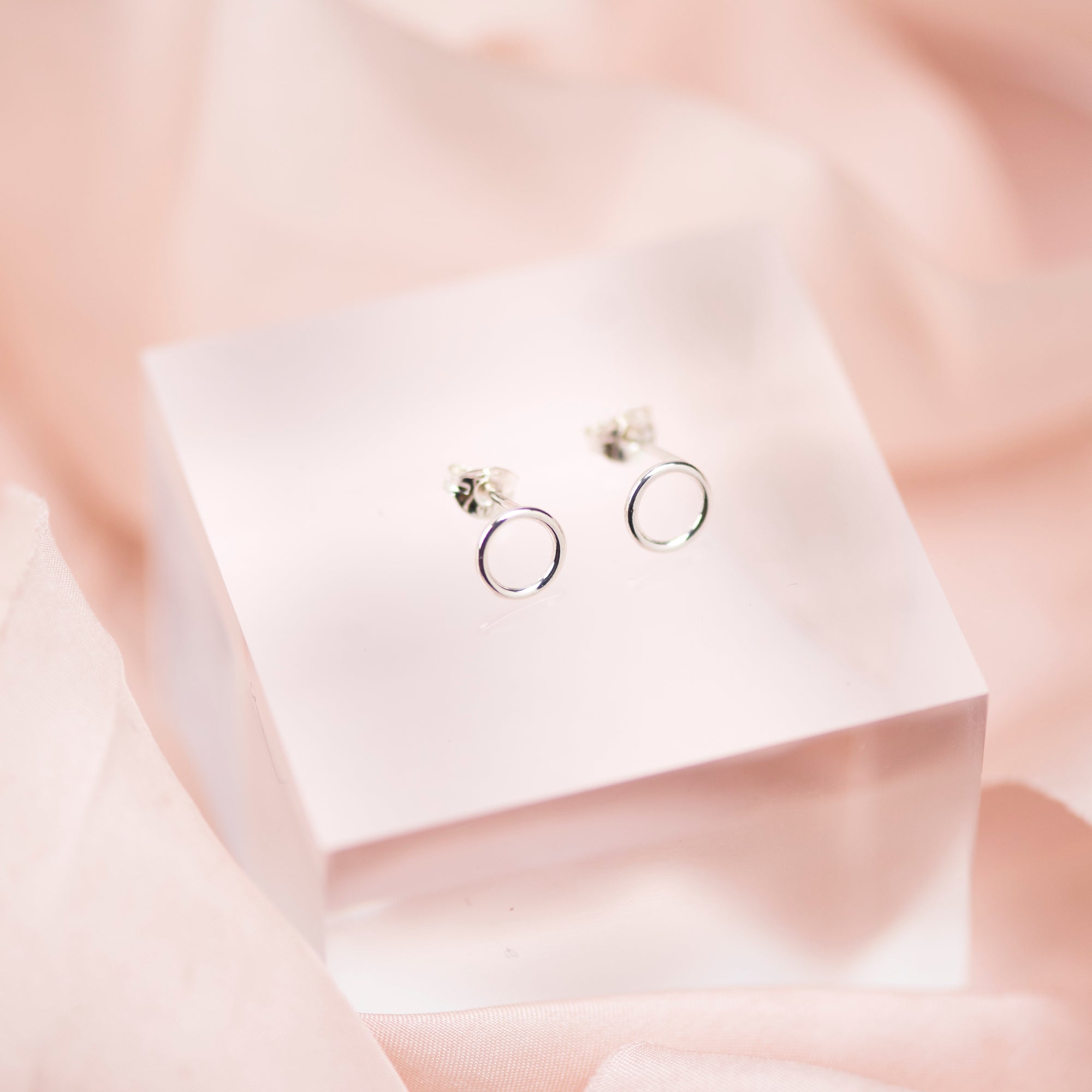 Sterling silver circle stud earrings